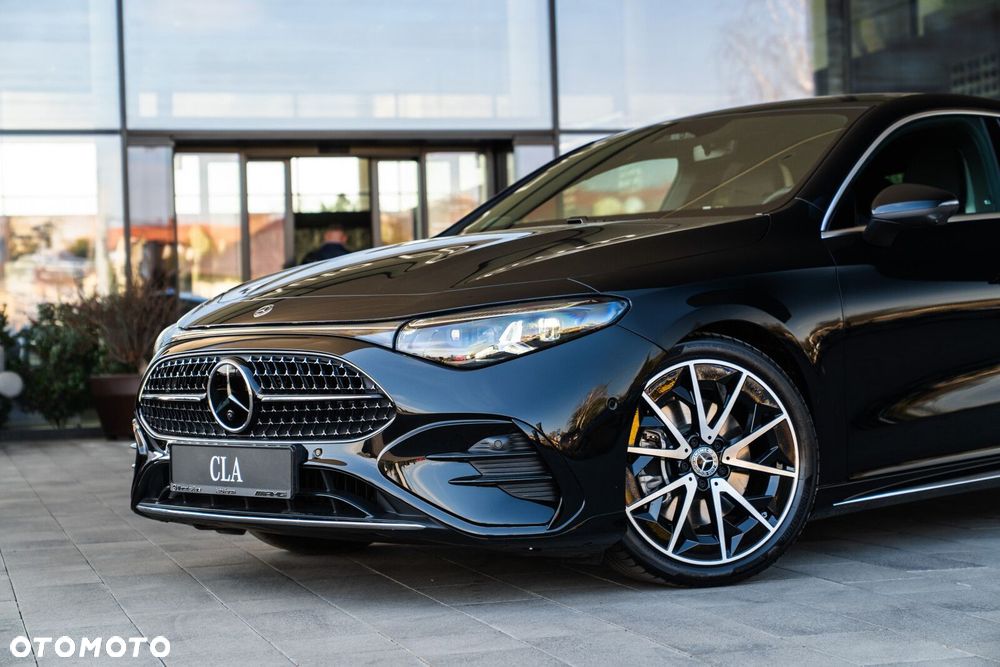 Mercedes-Benz CLA 200 mHEV 8G-DCT - 4