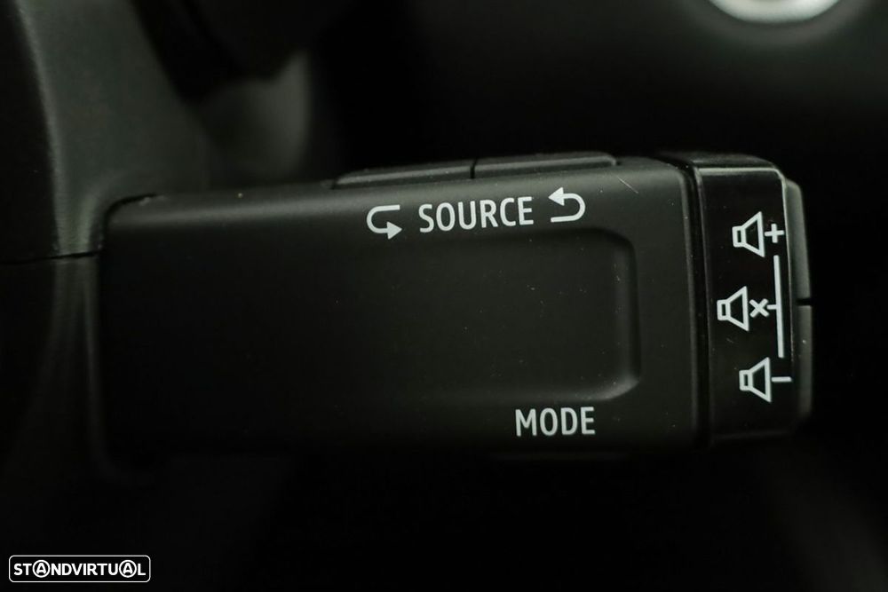 Renault Captur 1.0 TCe Techno - 18
