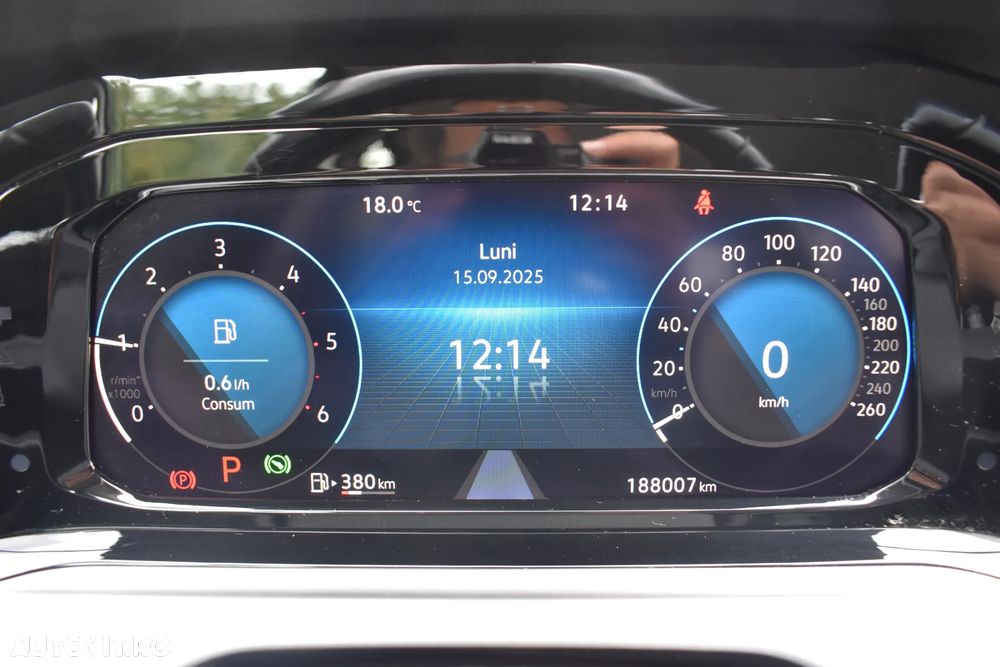 Volkswagen Golf Variant 2.0 TDI 116CP DSG Life - 39