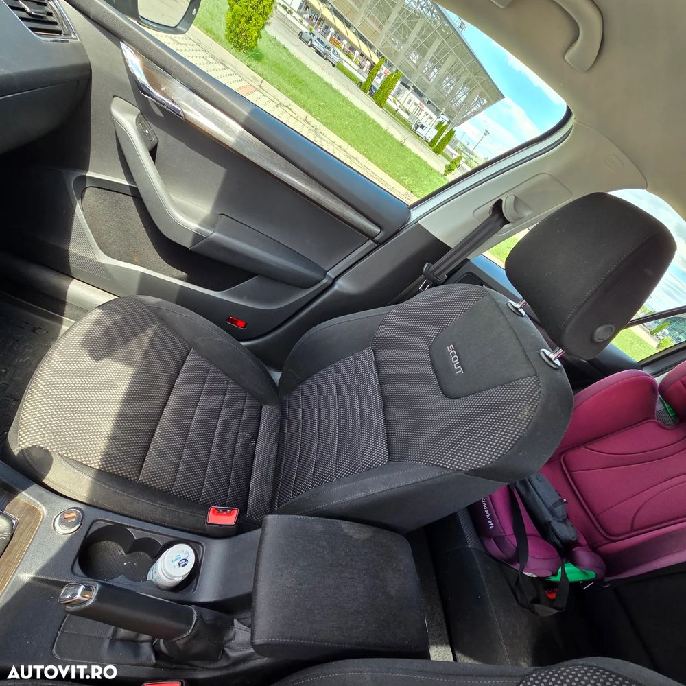 Skoda Octavia 2.0 TDI 4x4 Scout - 9