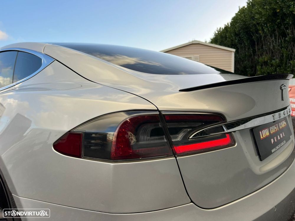 Tesla Model S Long Range AWD - 27