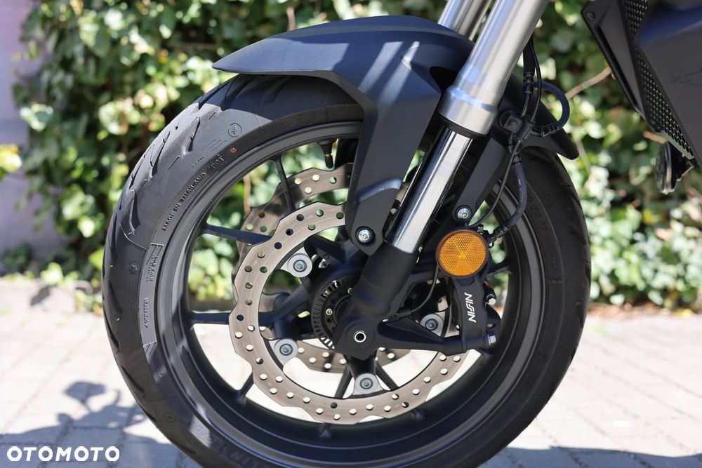 Honda Hornet - 4