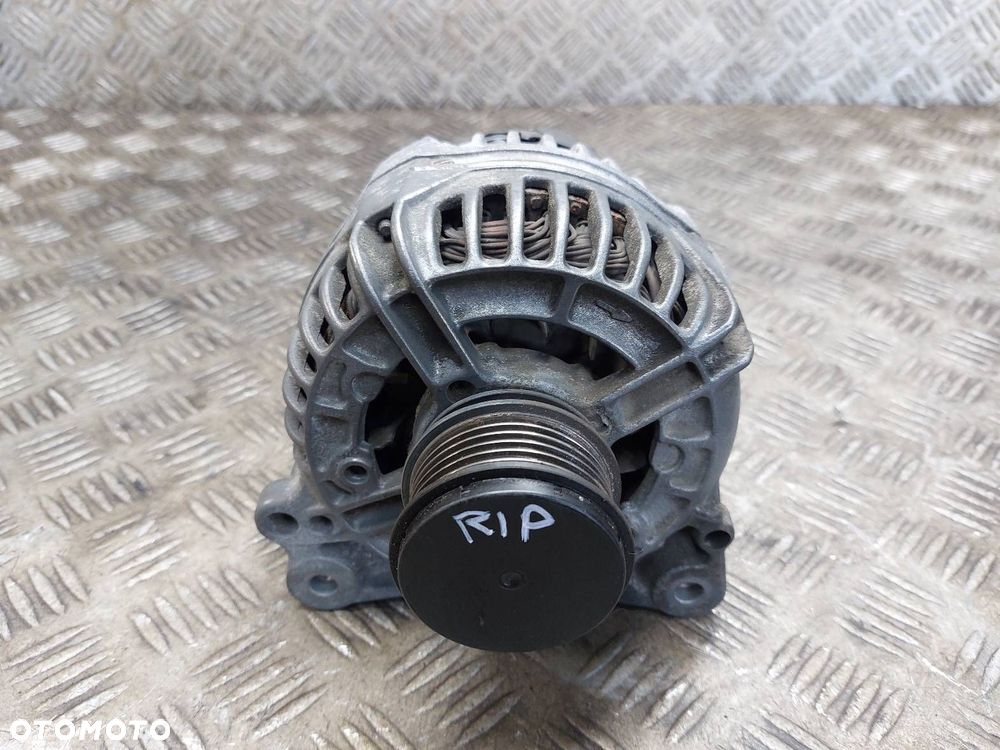 ALTERNATOR SEAT CORDOBA II 1.9 TDI 028903028E ID: 237047 - 1