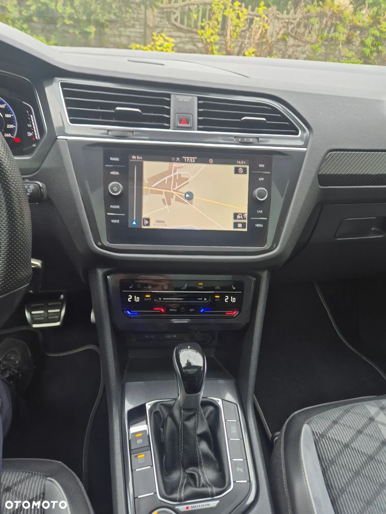 Volkswagen Tiguan Allspace 2.0 TDI SCR 4Motion DSG R-Line - 3