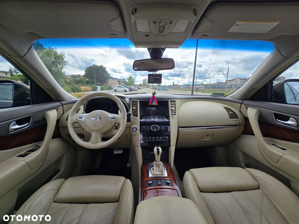 Infiniti FX FX30d S Premium - 17
