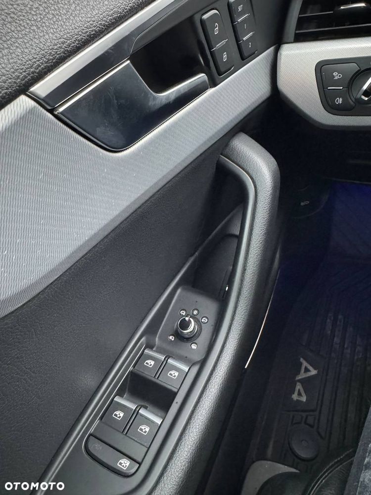 Audi A4 Limousine 2.0 TFSI Quattro Sport S tronic - 25