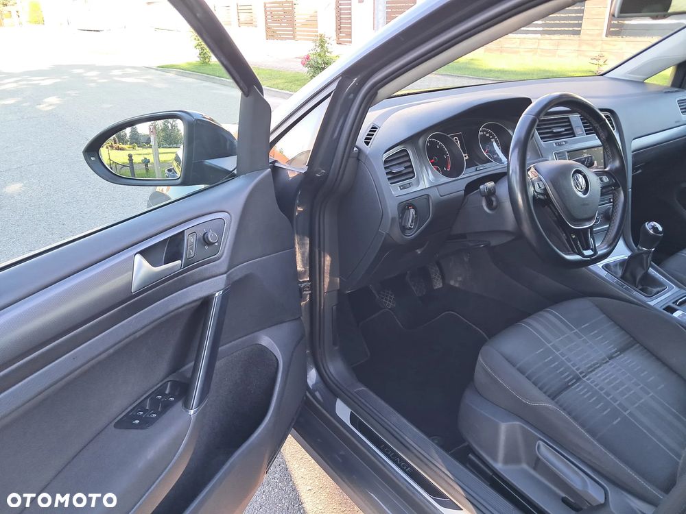 Volkswagen Golf 2.0 BlueTDI Highline - 21