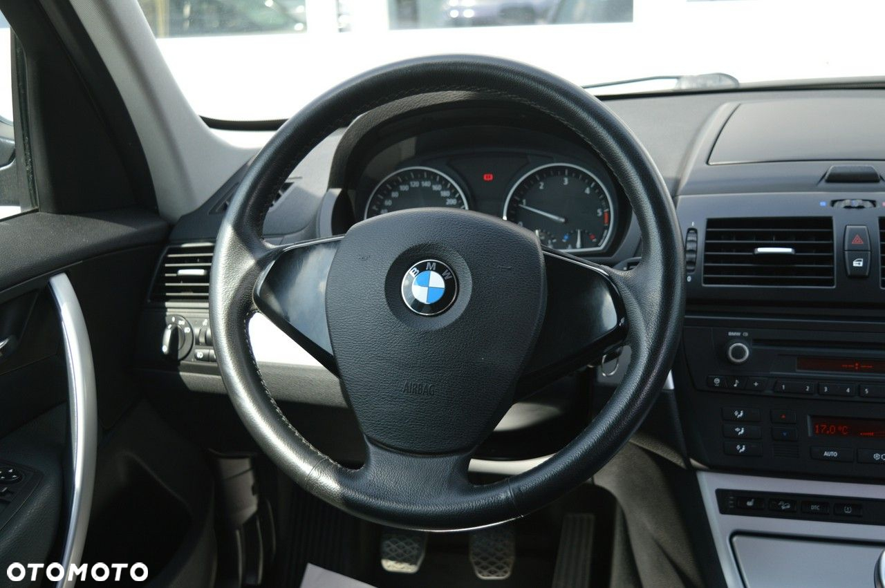 BMW X3 xDrive20d - 17