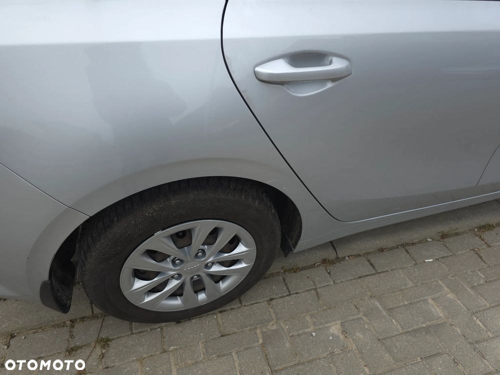 Kia Ceed 1.0 T-GDI S - 9