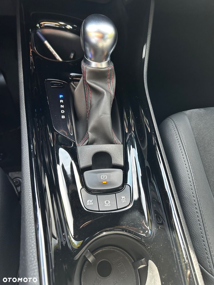 Toyota C-HR 1.8 Hybrid GPF GR Sport - 16