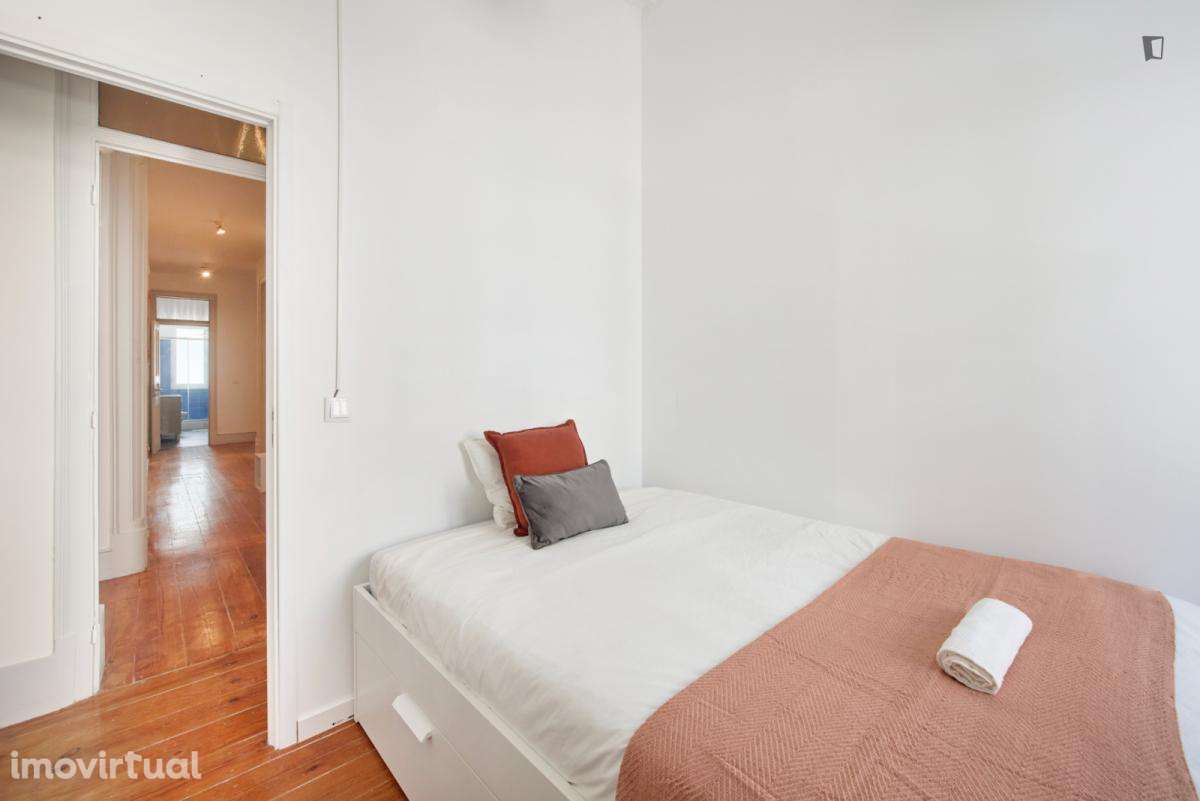 Quarto - localizado em Entrecampos Lisbon - Grande imagem: 4/22