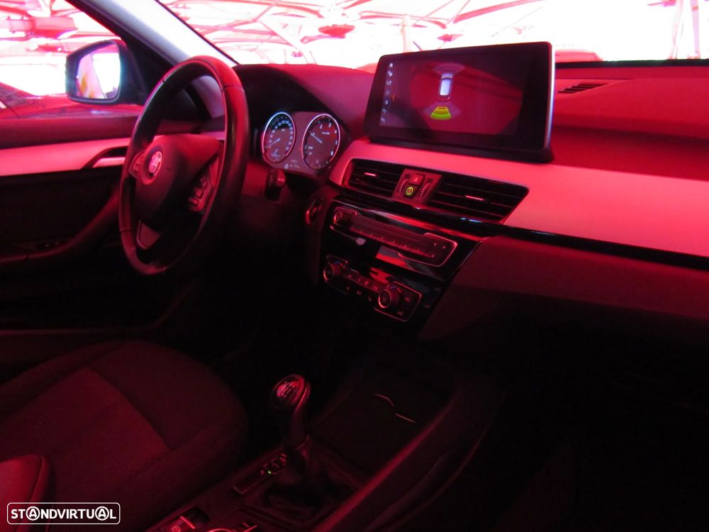 BMW X1 16 d sDrive Line xLine - 10