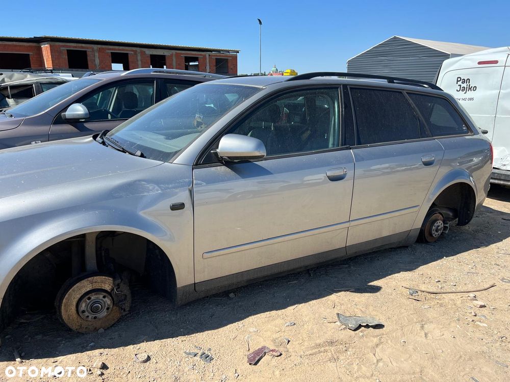 Audi A4 B6 (LY7Q) części maska zderzak błotnik drzwi klapa deska fotele lampa - 5