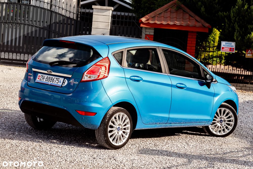 Ford Fiesta 1.0 EcoBoost Titanium - 9
