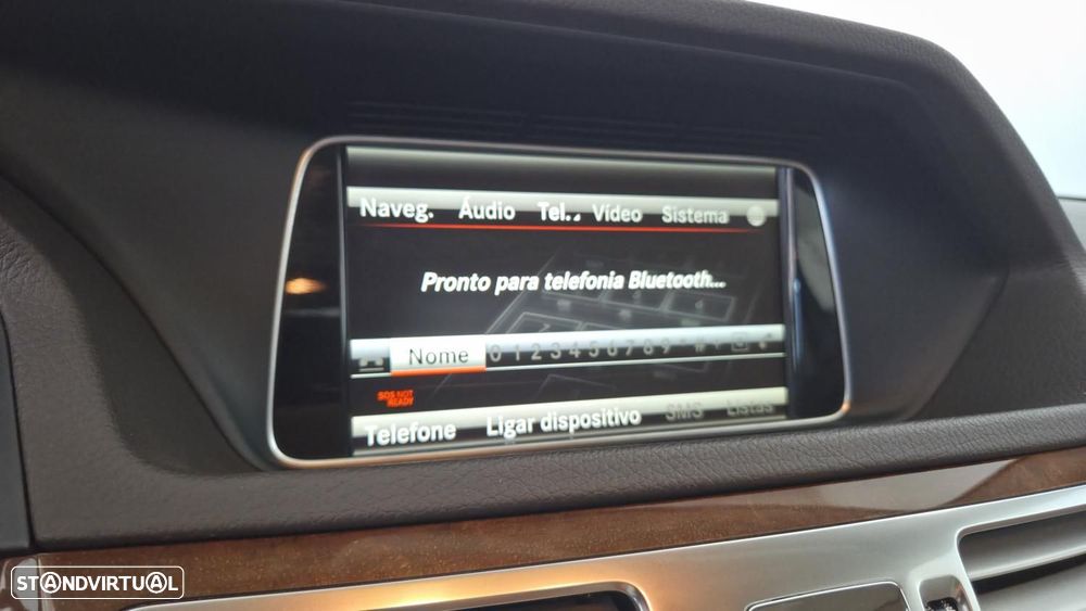 Mercedes-Benz E 250 7G-TRONIC Elegance - 16
