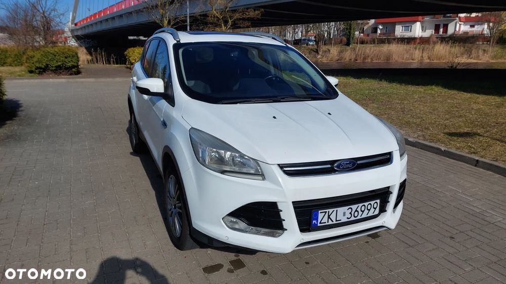 Ford Kuga 1.6 EcoBoost 2x4 Titanium - 15