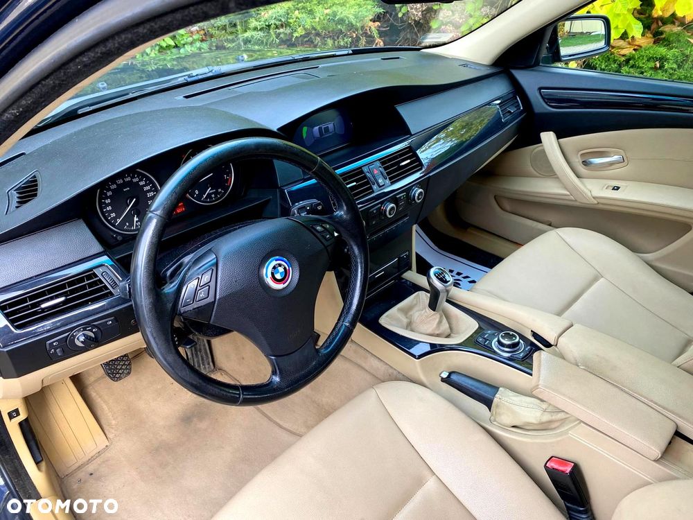 BMW Seria 5 520i Edition Exclusive - 8