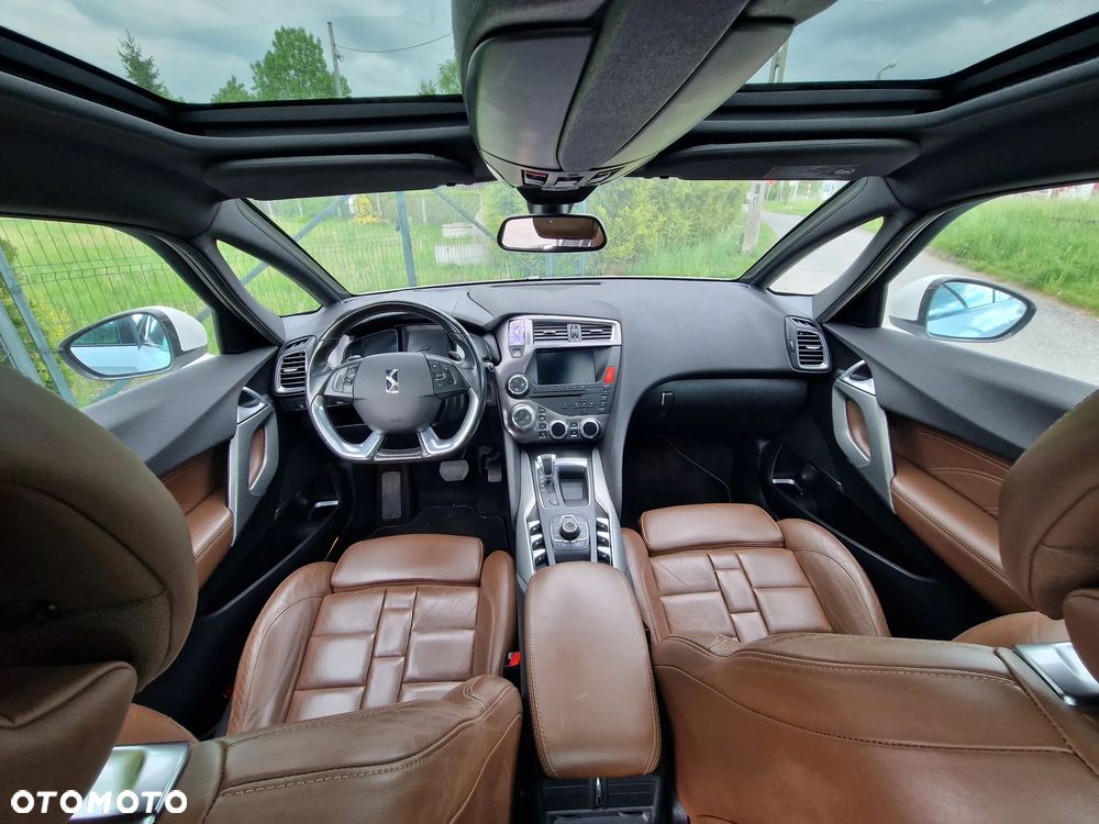 Citroën DS5 e-HDi 115 EGS6 SoChic - 7
