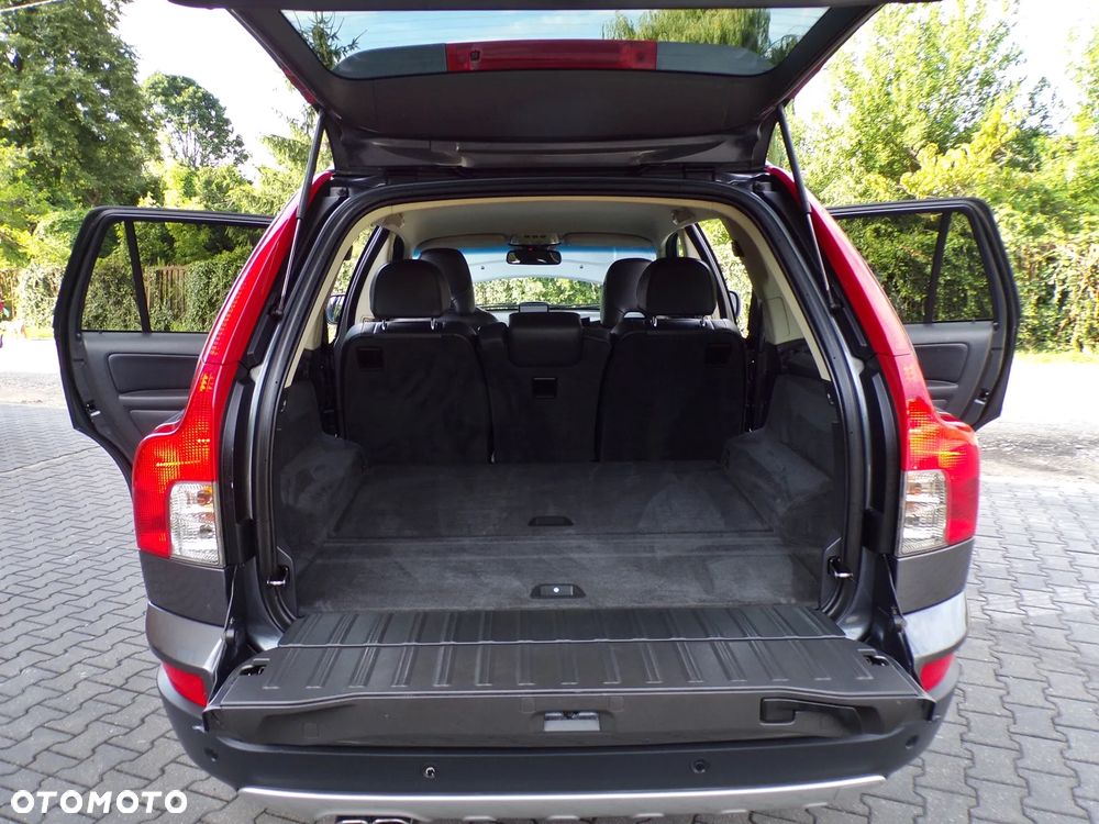 Volvo XC 90 D5 Ocean Race - 28
