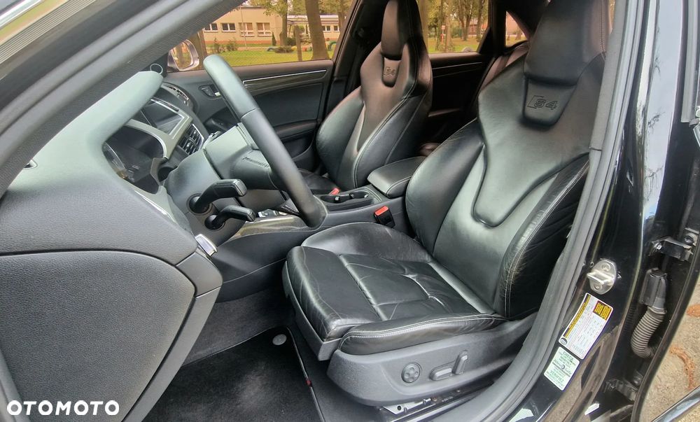 Audi S4 Limousine 3.0 TFSI Quattro - 5