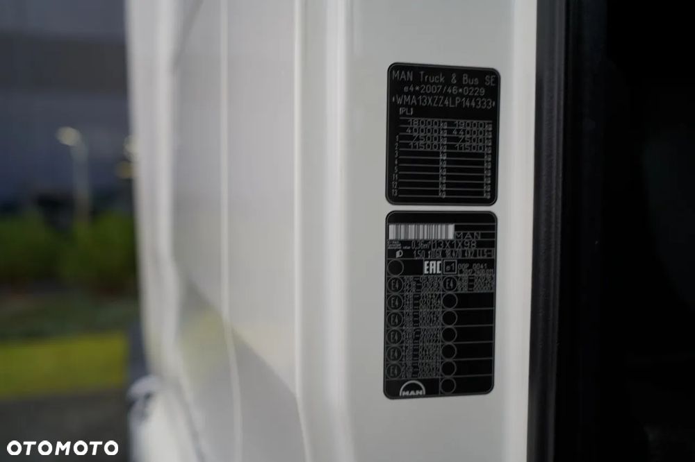 MAN TGX 18.470 / LOW DECK / MEGA / REGULOWANE SIODŁO / 2020 ROK / NA - 36