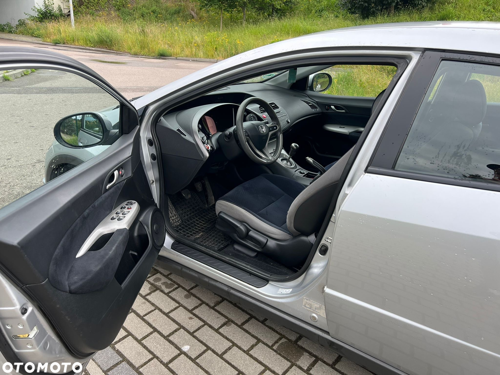 Honda Civic 1.4i-DSi - 11