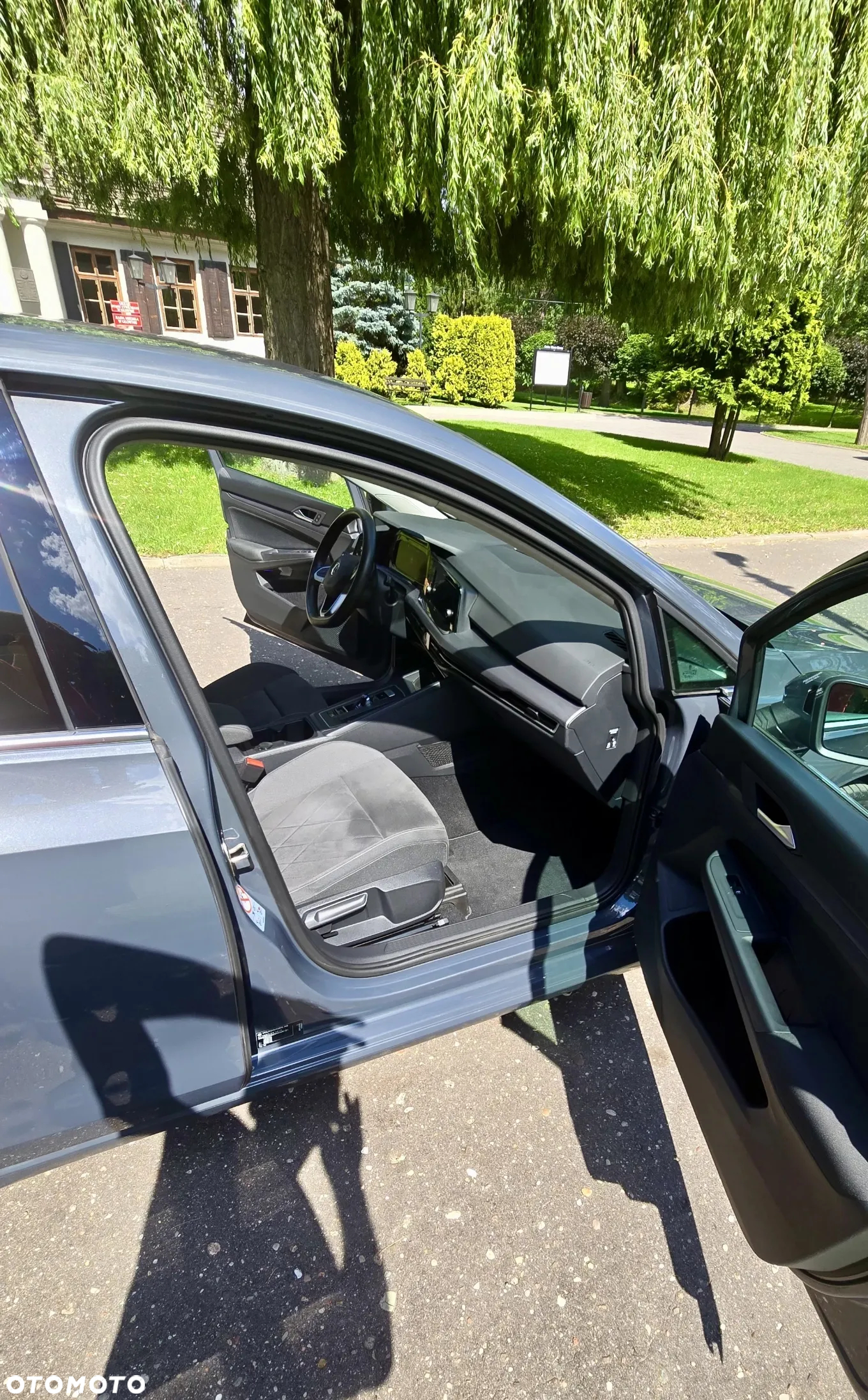Volkswagen Golf - 11