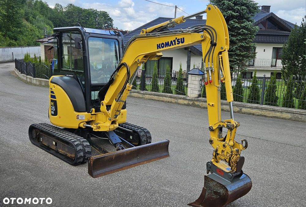 Komatsu PC 35 MR-3 - 5
