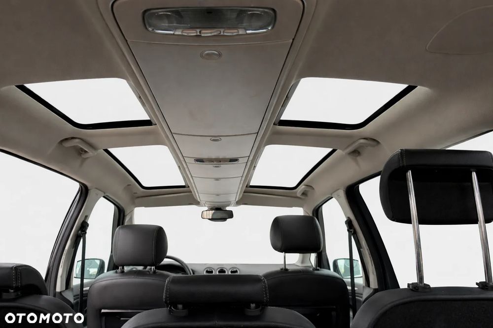 Ford Galaxy 2.0 TDCi DPF Titanium - 20