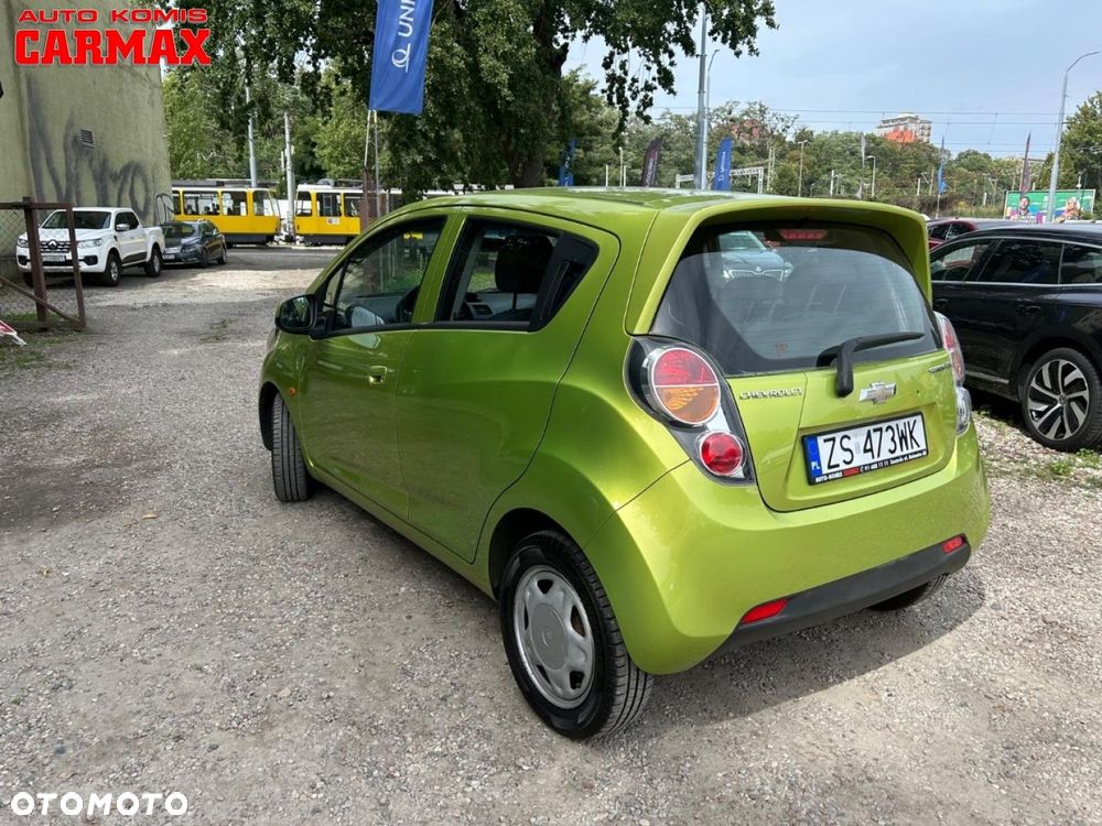 Chevrolet Spark - 5