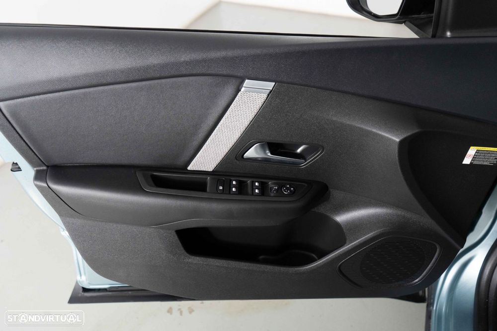 Citroën C4 1.2 PureTech Plus - 19