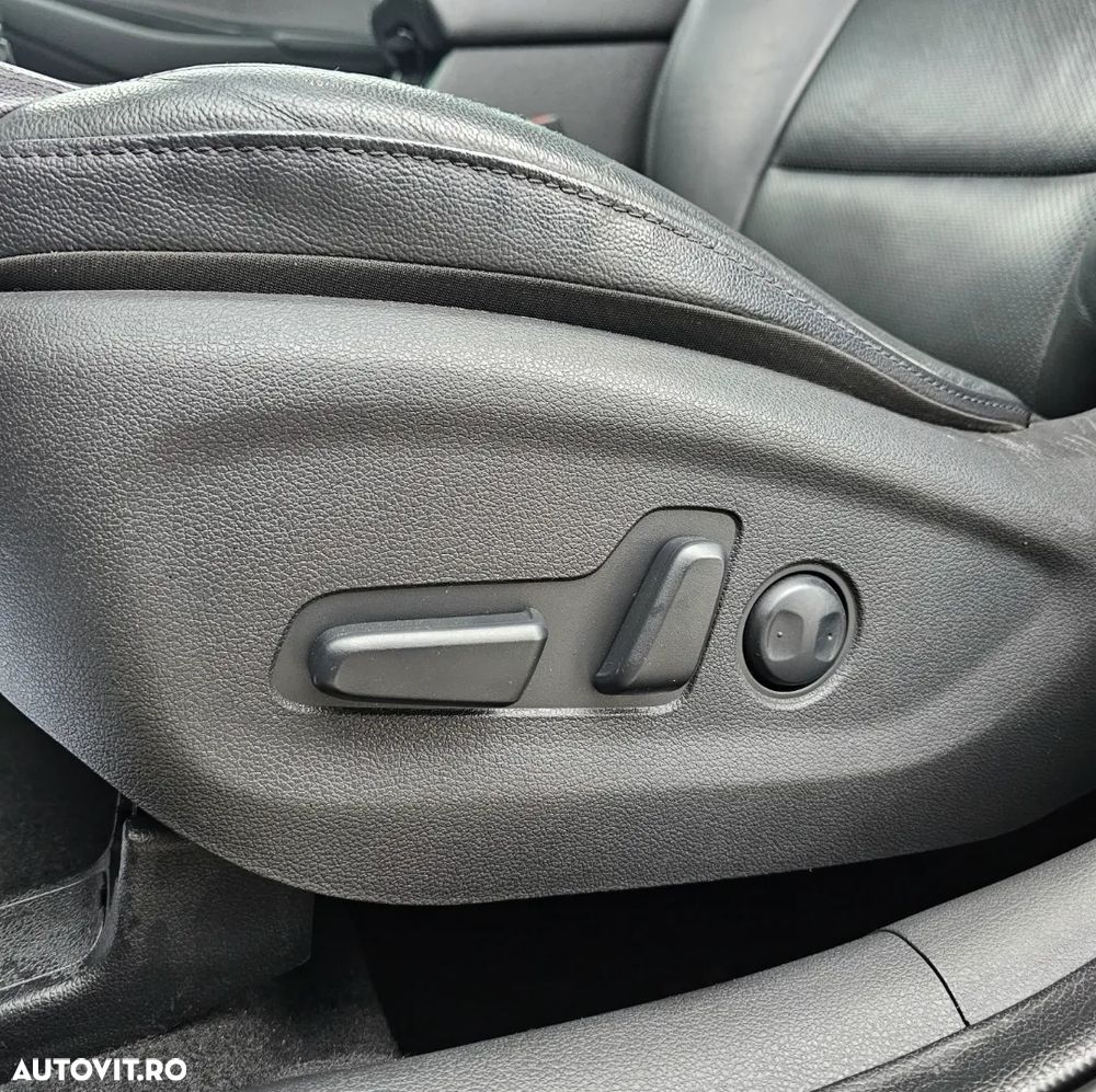 Hyundai Tucson 2.0 CRDI 4WD Automatik Premium - 16