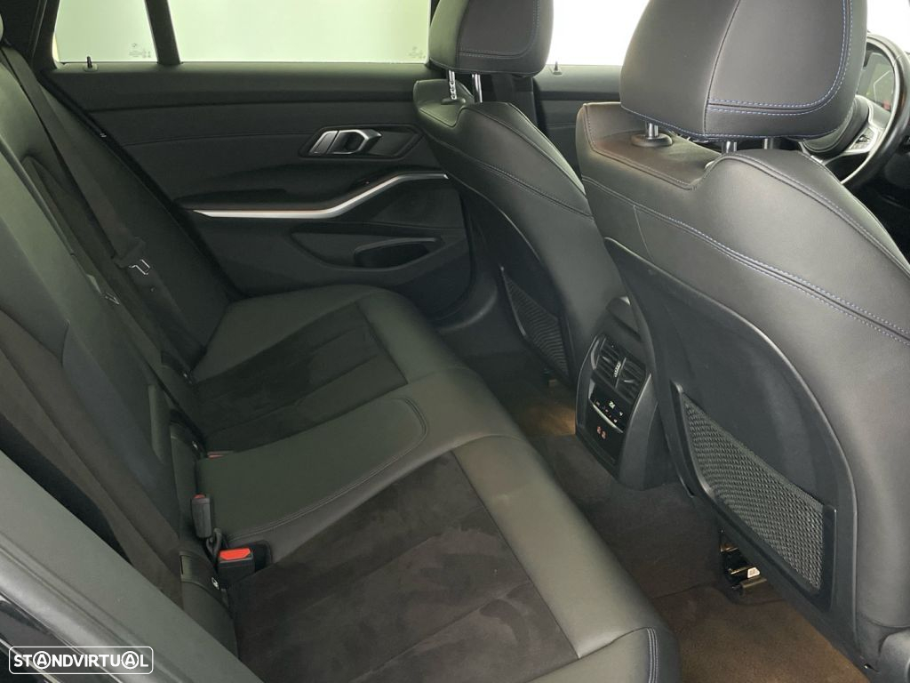 BMW 320 d Touring Pack M Auto - 25