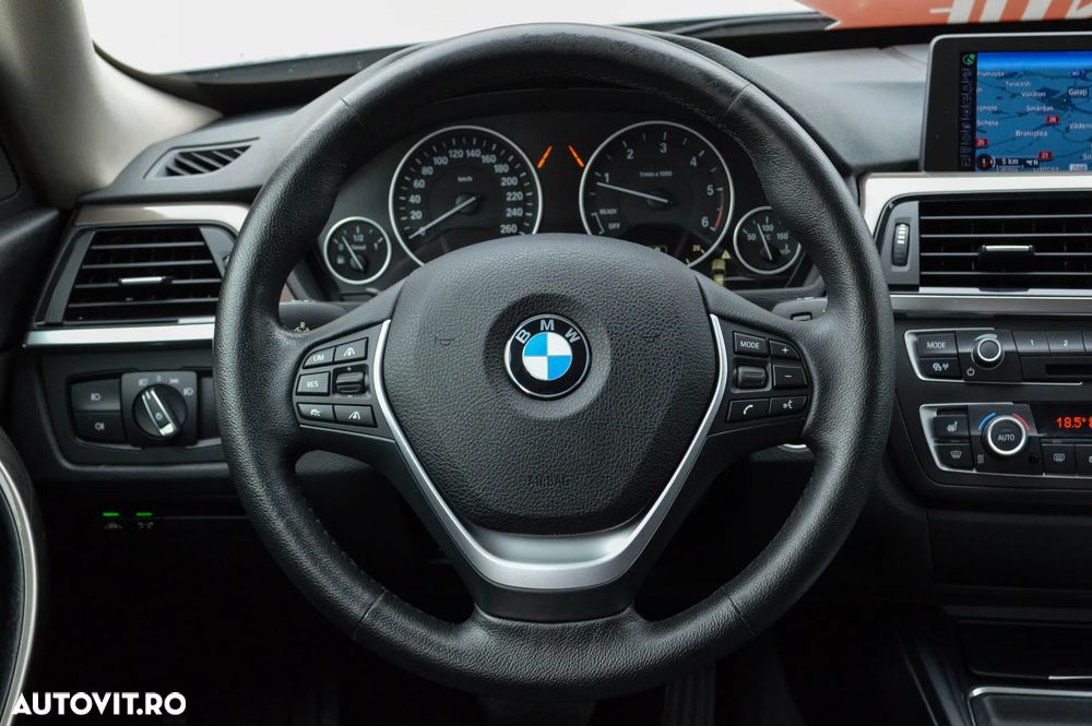 BMW Seria 3 320d xDrive Aut. Luxury Line - 6