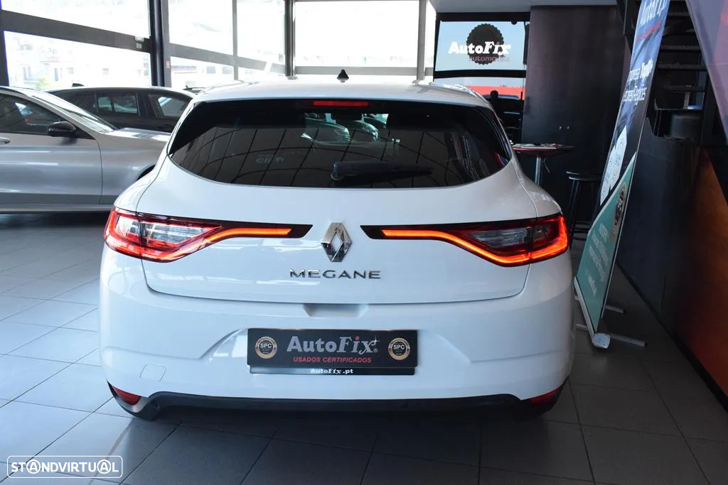 Renault Mégane 1.5 Blue dCi Limited - 5