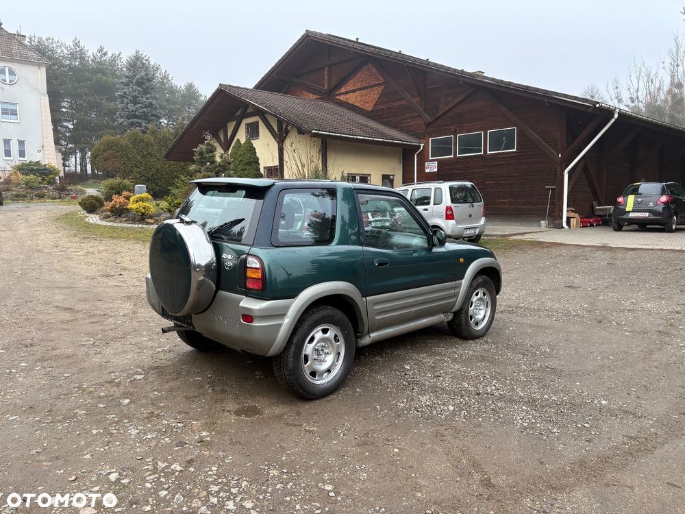 Toyota RAV4 2.0 Fun - 5