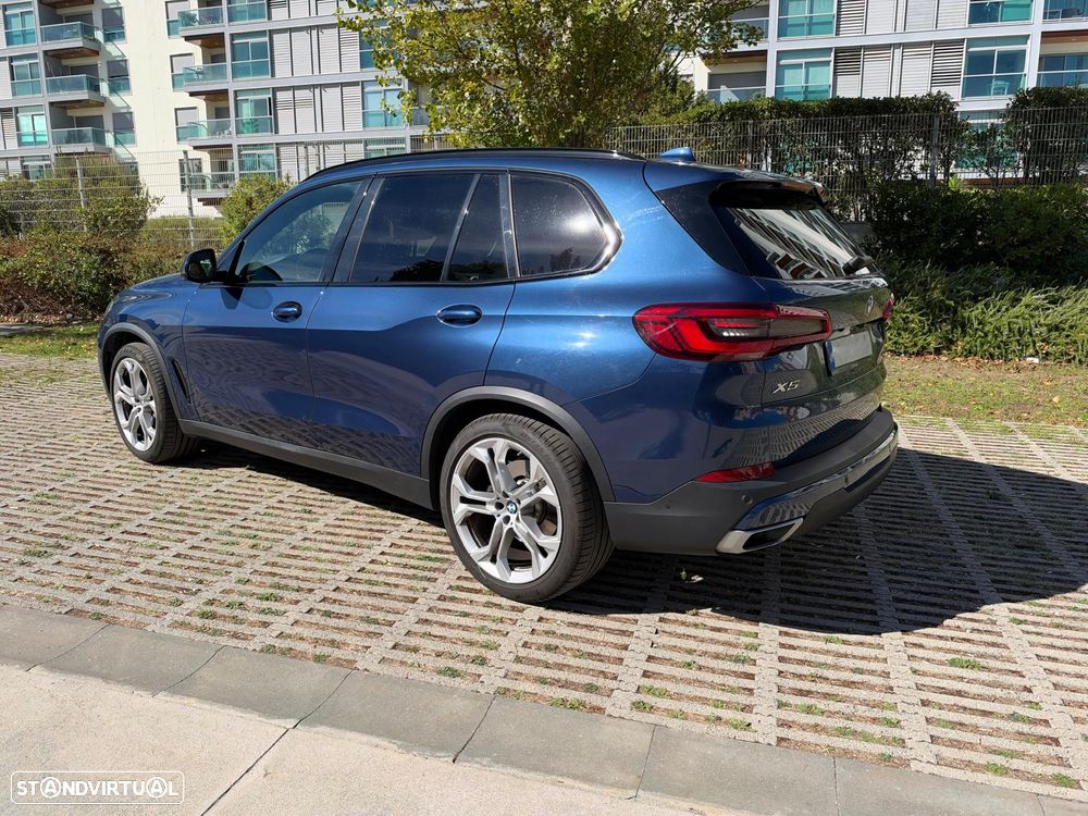 BMW X5 2019 photo 2