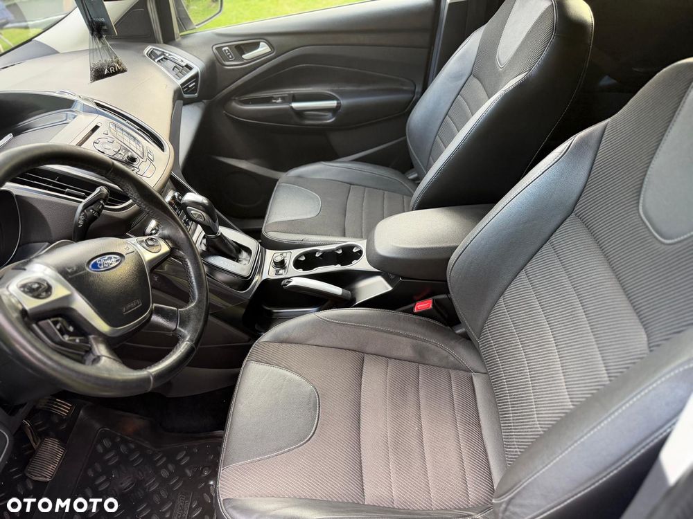Ford Kuga 2.0 TDCi 4x4 SYNC - 16