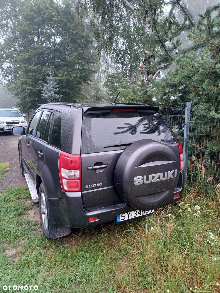 Suzuki Grand Vitara - 3