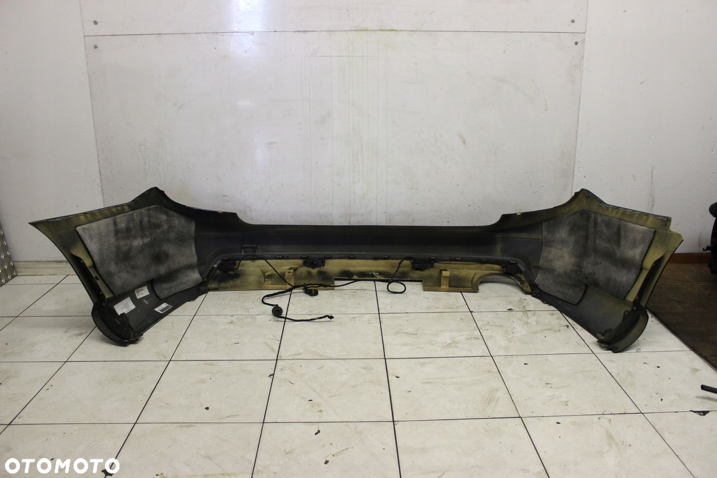 ZDERZAK TYLNY PDC MERCEDES W204 KOMBI AMG 07- 197U - 3
