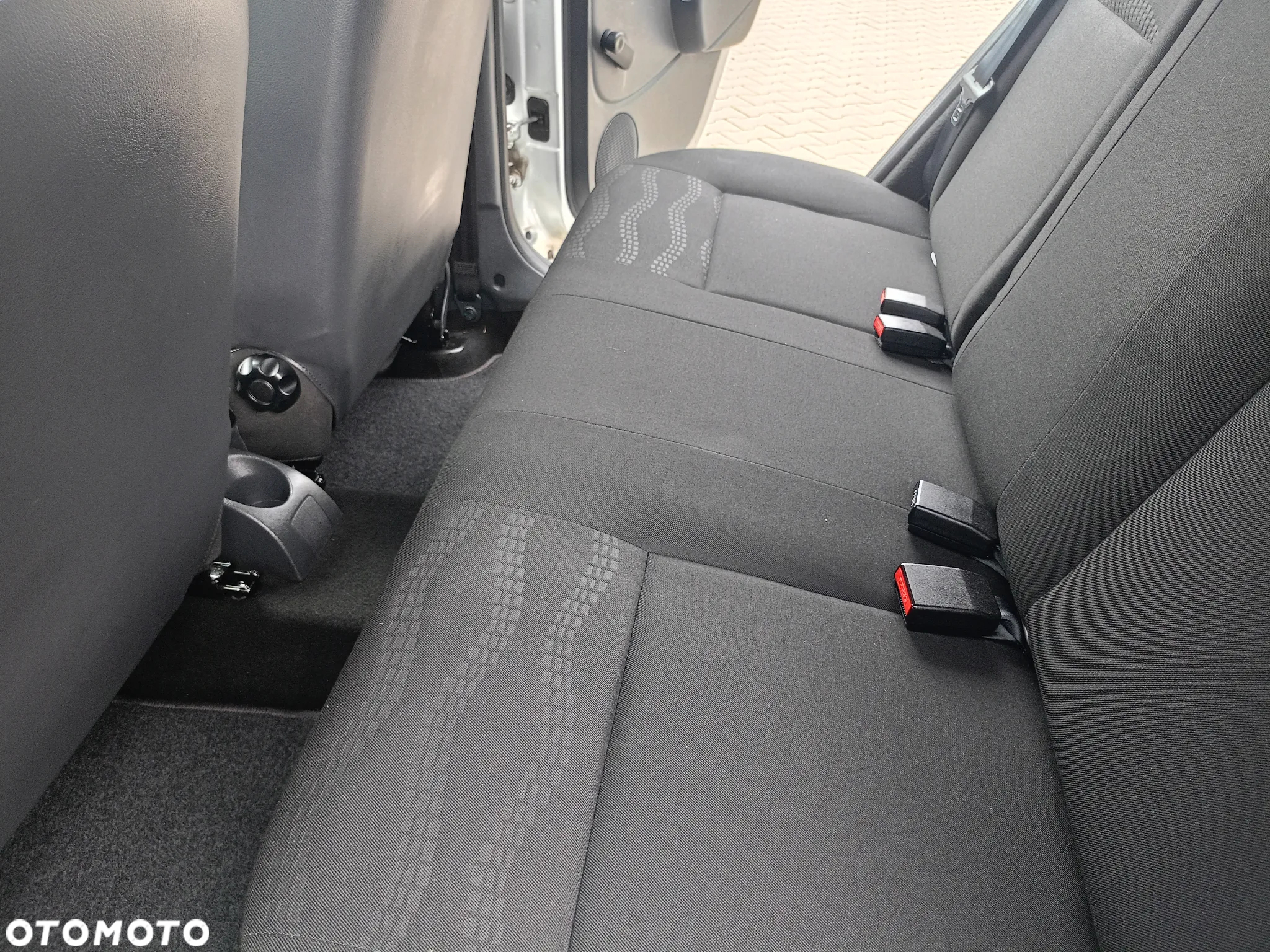 Dacia Sandero Stepway 1.6 - 17