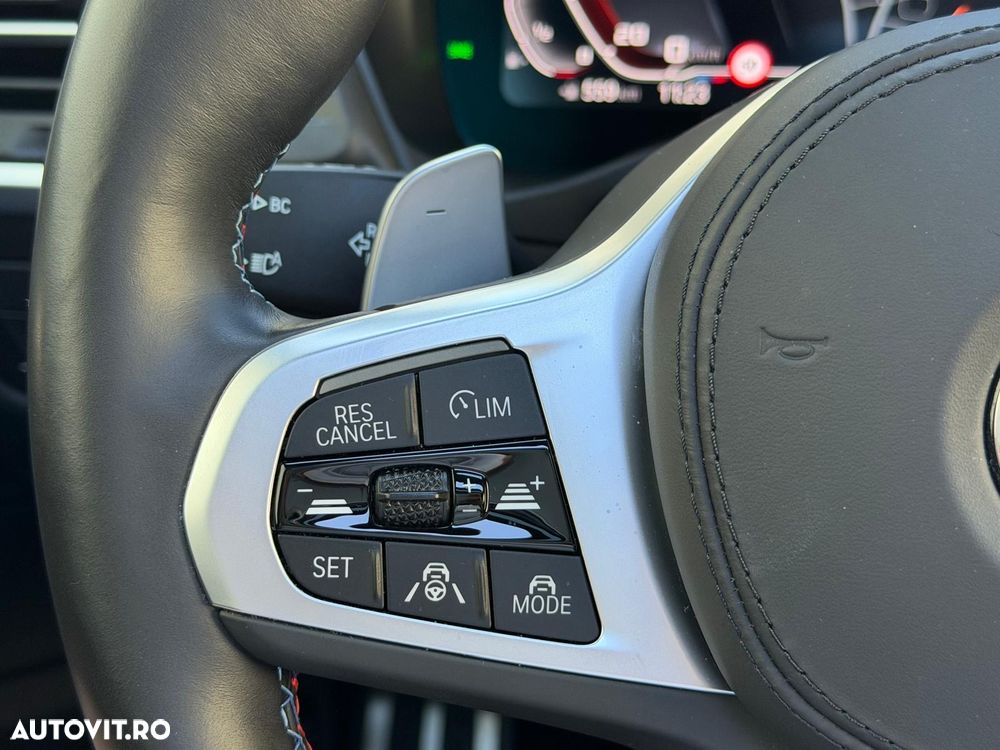 BMW X4 M M40i AT MHEV - 37