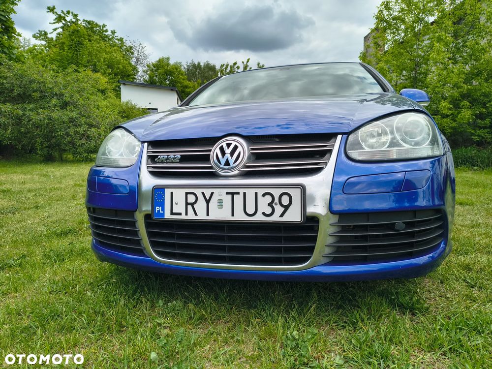Volkswagen Golf R32 - 2