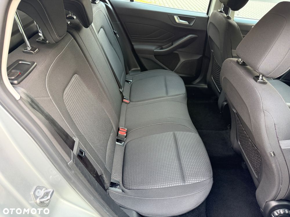 Ford Focus 1.5 EcoBlue STart-Stopp-System TITANIUM - 22