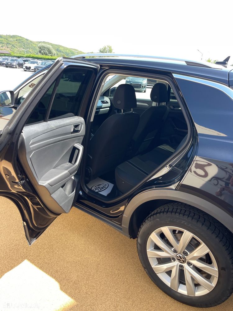 Volkswagen T-Roc 2.0 TDI SCR 4MOTION DSG ACTIVE - 24