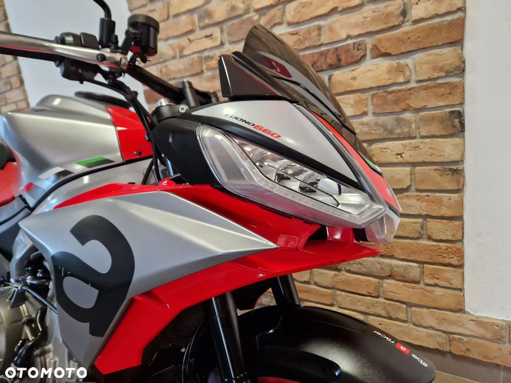 Aprilia Tuono - 30