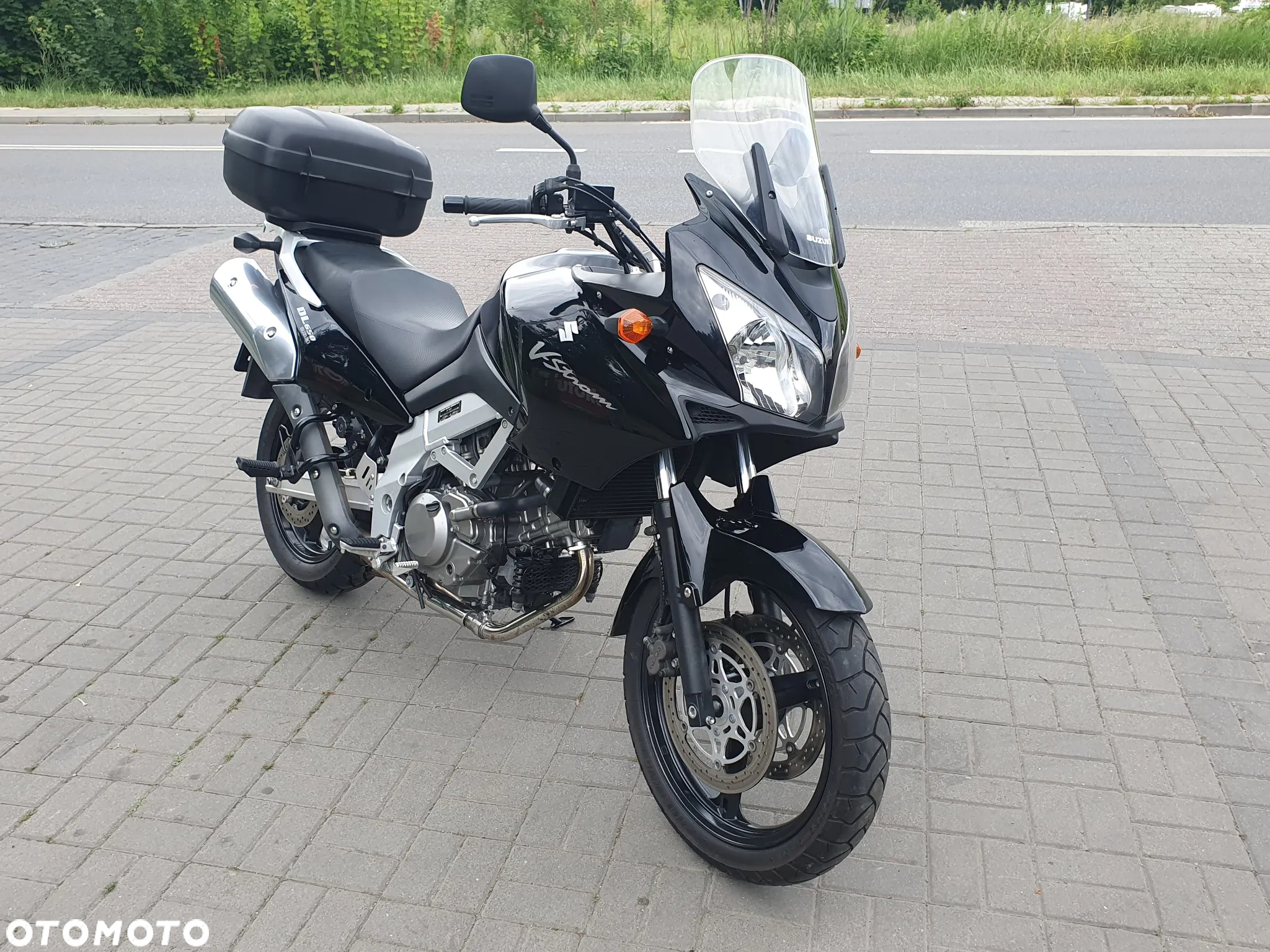 Suzuki V-STROM - 9