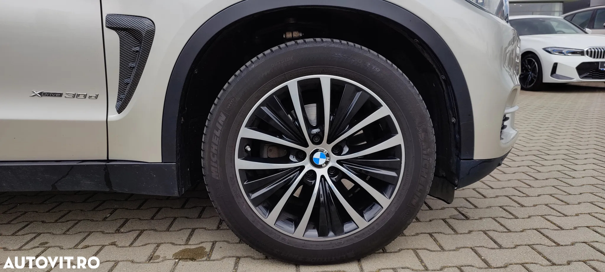 BMW X5 xDrive30d - 8