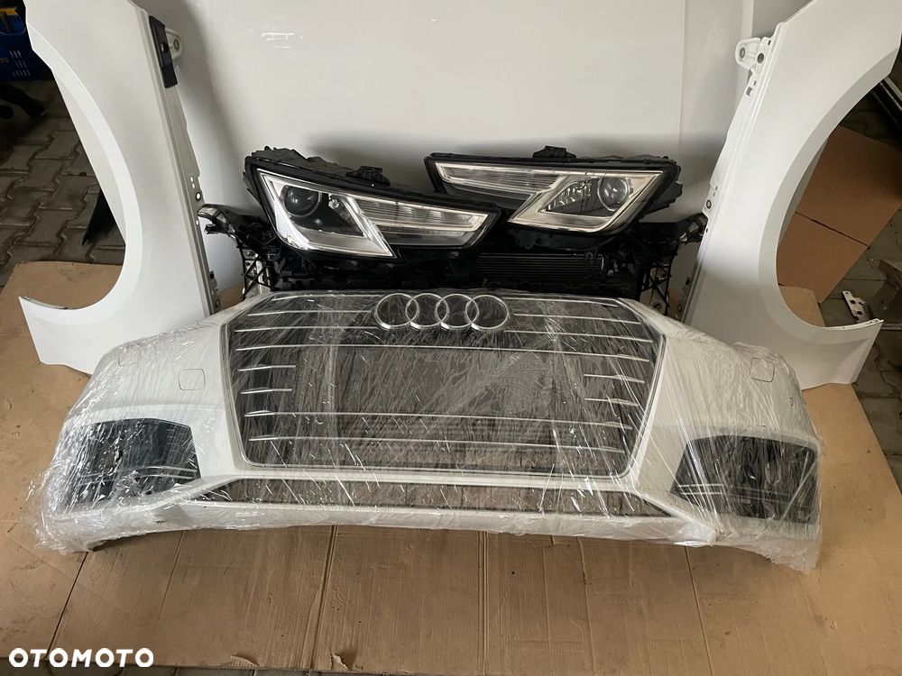 Audi A4 B9 S LINE przód kompletny LY9C - 2