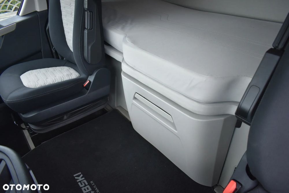 Ford F-MAX 500 // RETARDER //  KLIMA POSTOJOWA // METALIK // XENON // FULL LED // - 33